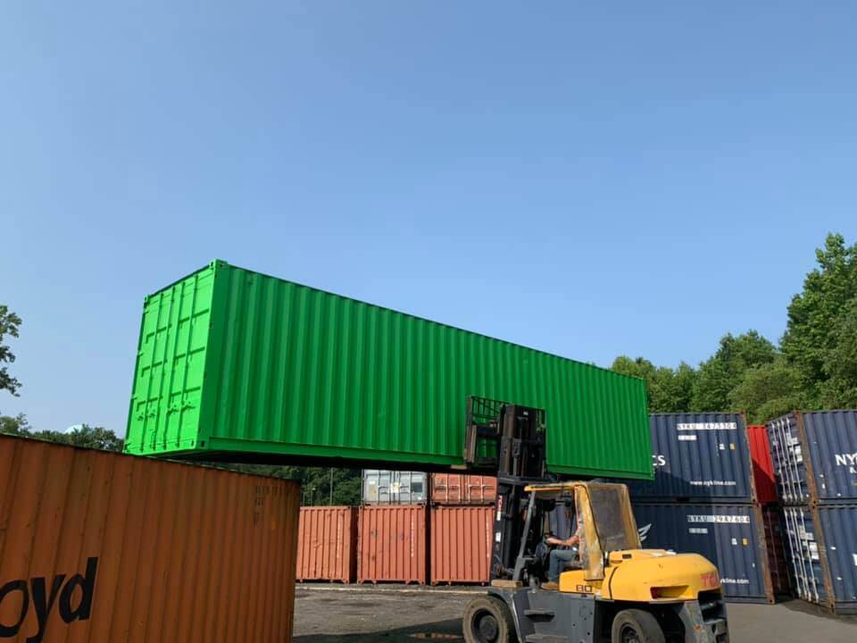 tractor lifting storage container